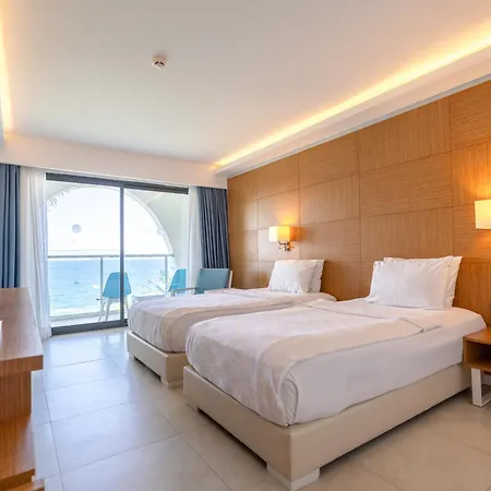 Hotel Infinity By Yelken Aquapark&resorts Kusadasi