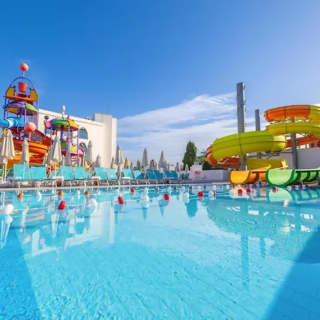 Hotel Infinity By Yelken Aquapark&resorts