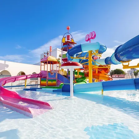 Infinity By Yelken Aquapark&resorts ホテル