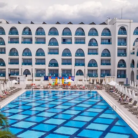 Hotel Infinity By Yelken Aquapark&resorts