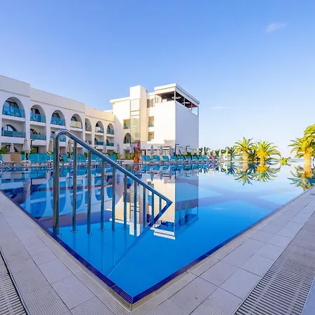 Infinity By Yelken Aquapark&resorts Hotel