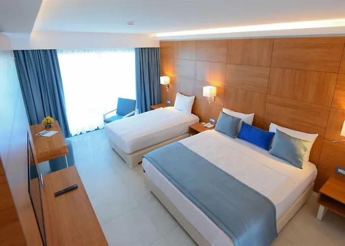 Hotel Infinity By Yelken Aquapark&resorts